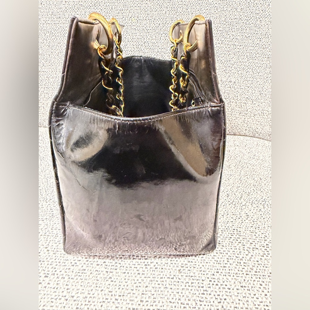 Chanel Timeless Grand Shopping Tote - Picture 4 of 16